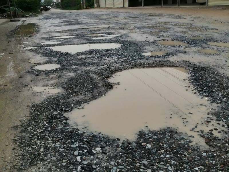 Pavement potholes